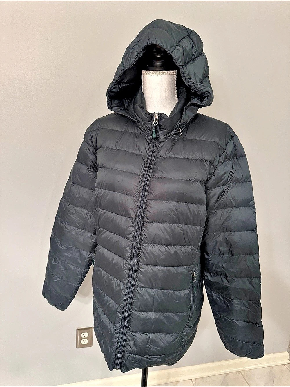 Hooded Puffer Jacket - Forrest green
